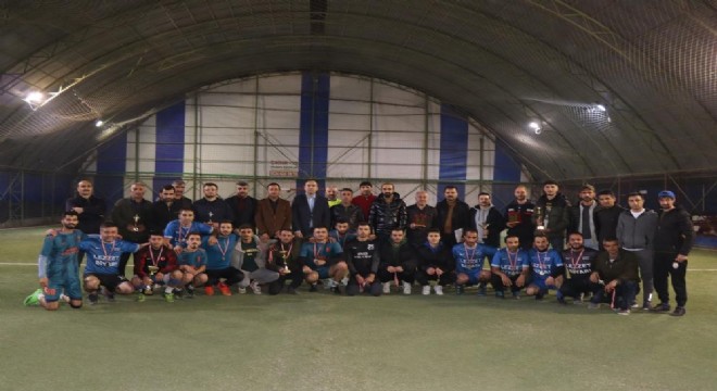  Oltu Yeni Vizyon 2071’den Halısaha Futbol Şöleni